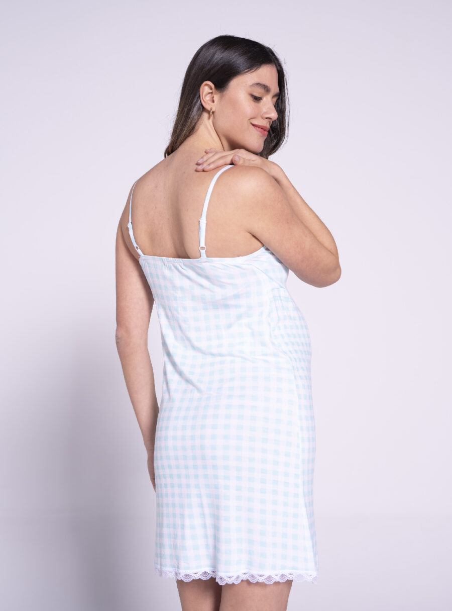 Camisón de tirantes con print vichy y detalles de encaje - Imagen 4