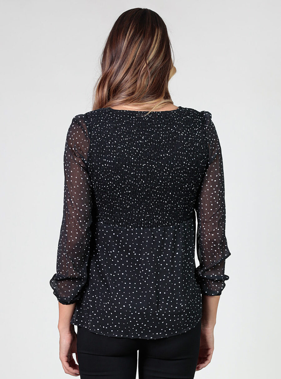Blusa estampada topos con smock en pecho - Imagen 3