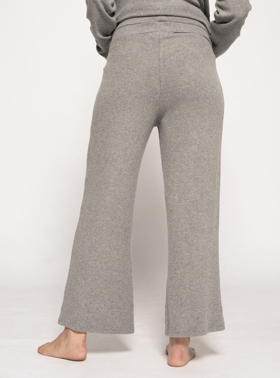 Pantalón premamá ancho de canalé home - Imagen 2