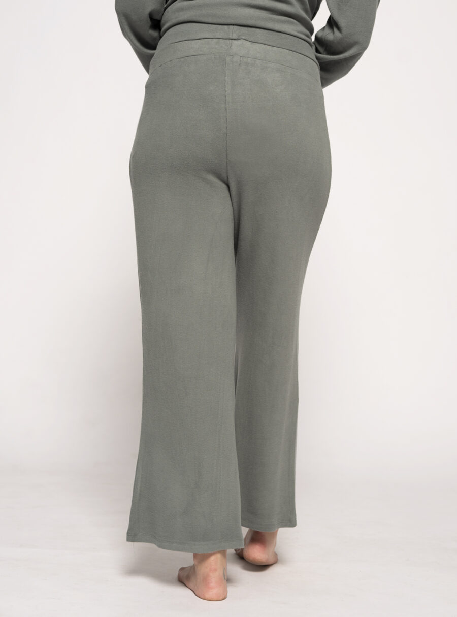 Pantalón premamá ancho de canalé home - Imagen 3
