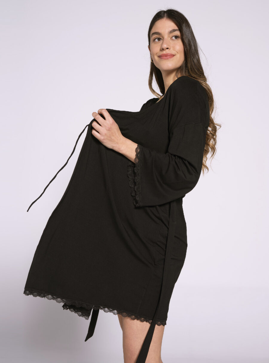 Bata premamá con encaje a tono - Imagen 2