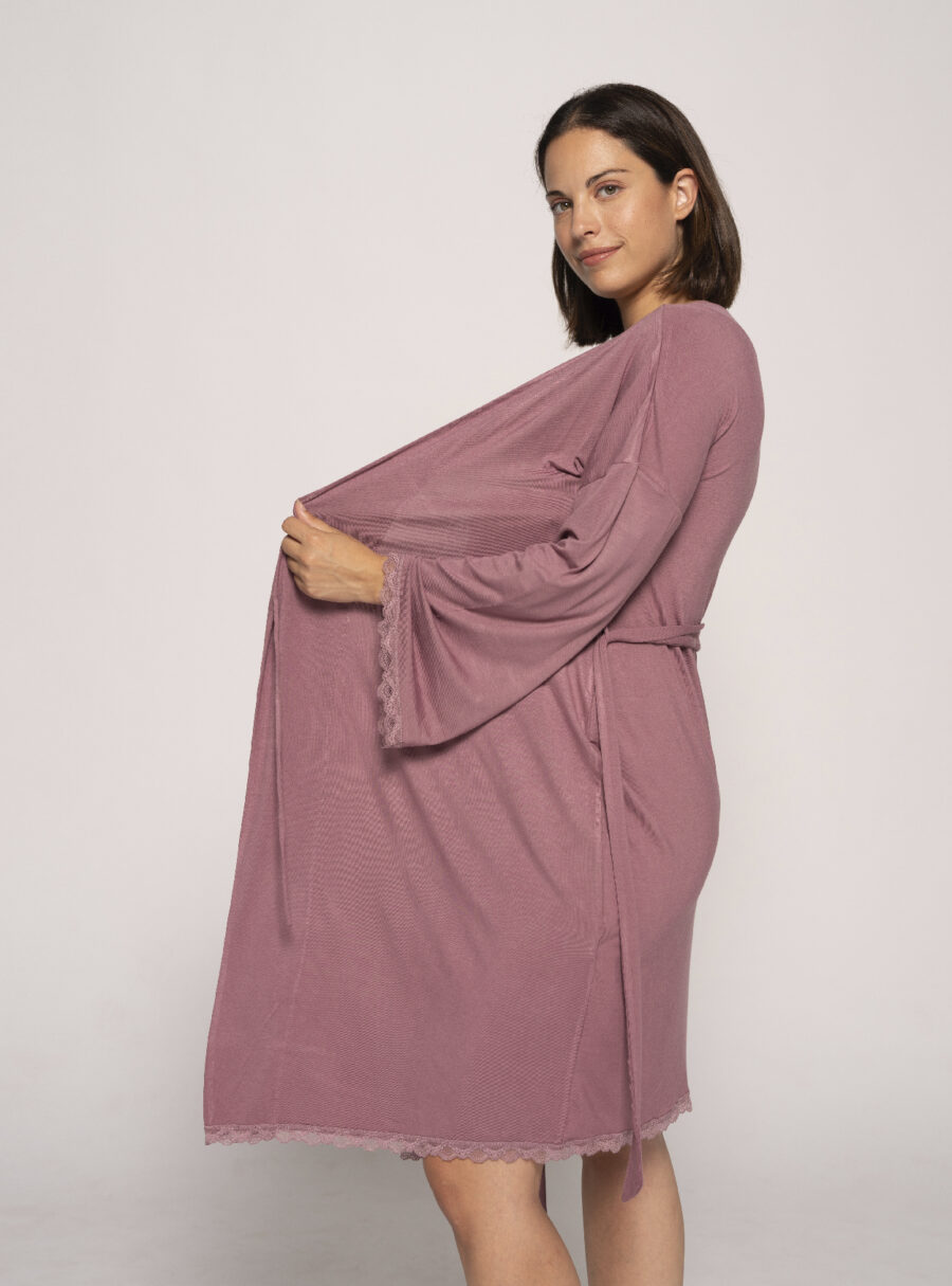 Bata premamá con encaje a tono - Imagen 2